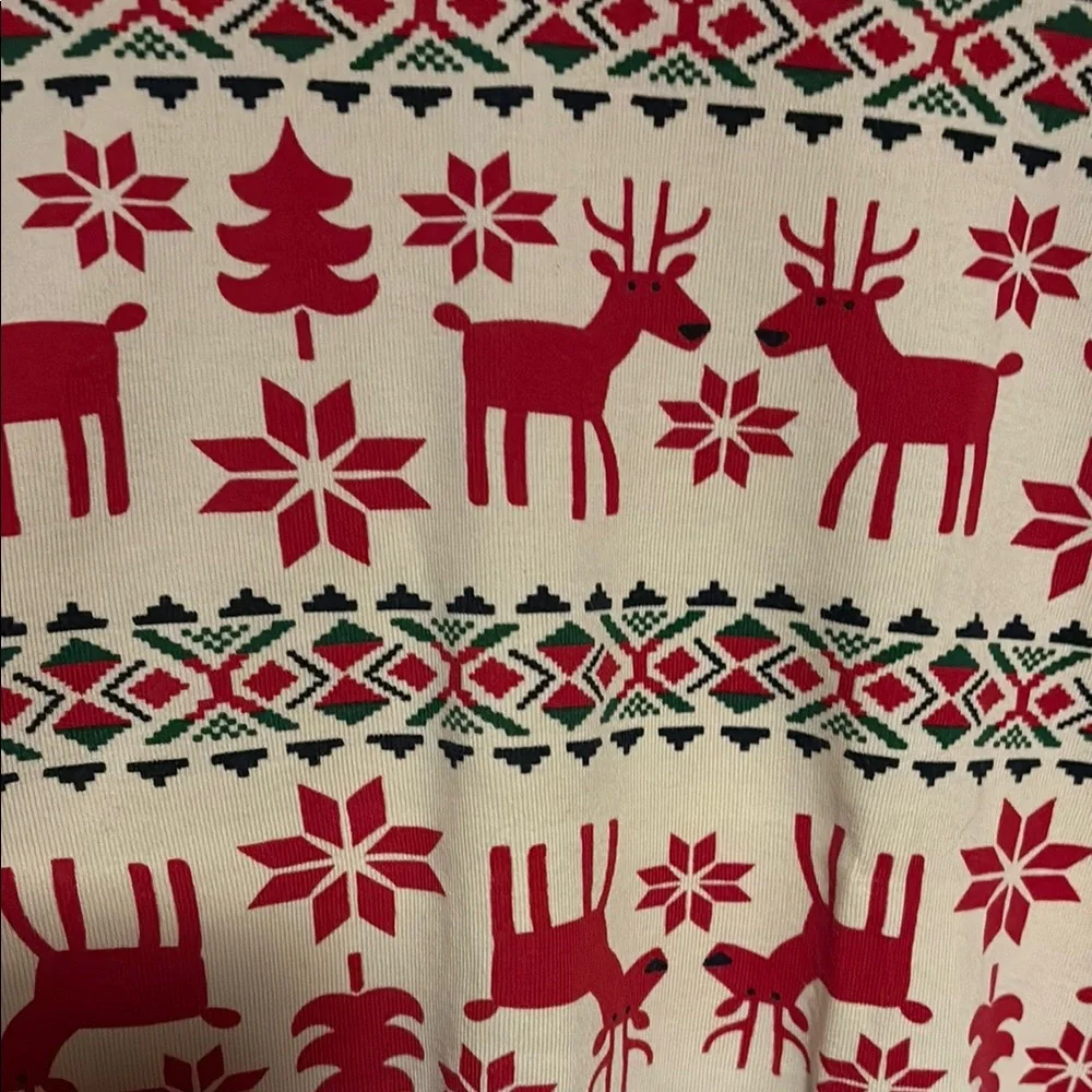 Hanna Andersson Red and Cream Reindeer Holiday Pajama Set - Picture 2 of 4